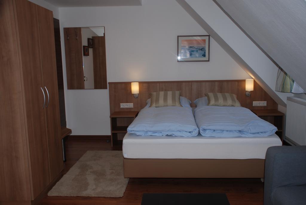 Hotel Rest Inn بريتن الغرفة الصورة